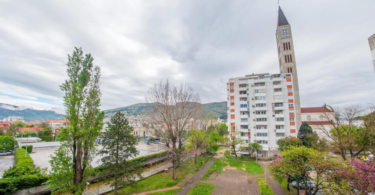 Luxe Living In Mostar Exterior photo