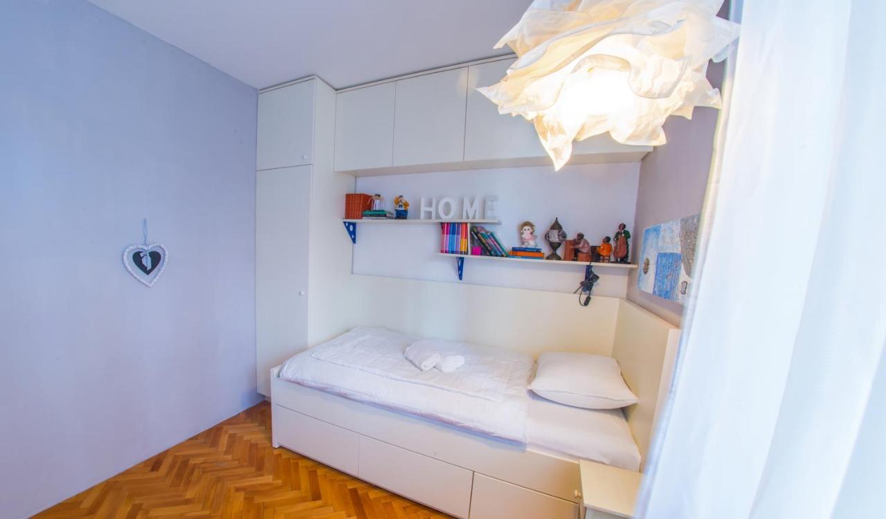 Luxe Living In Mostar Exterior photo